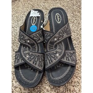 Atalina DW3193 Black Embroidered Rhinestone Wedge Slide Sandals Womens 10